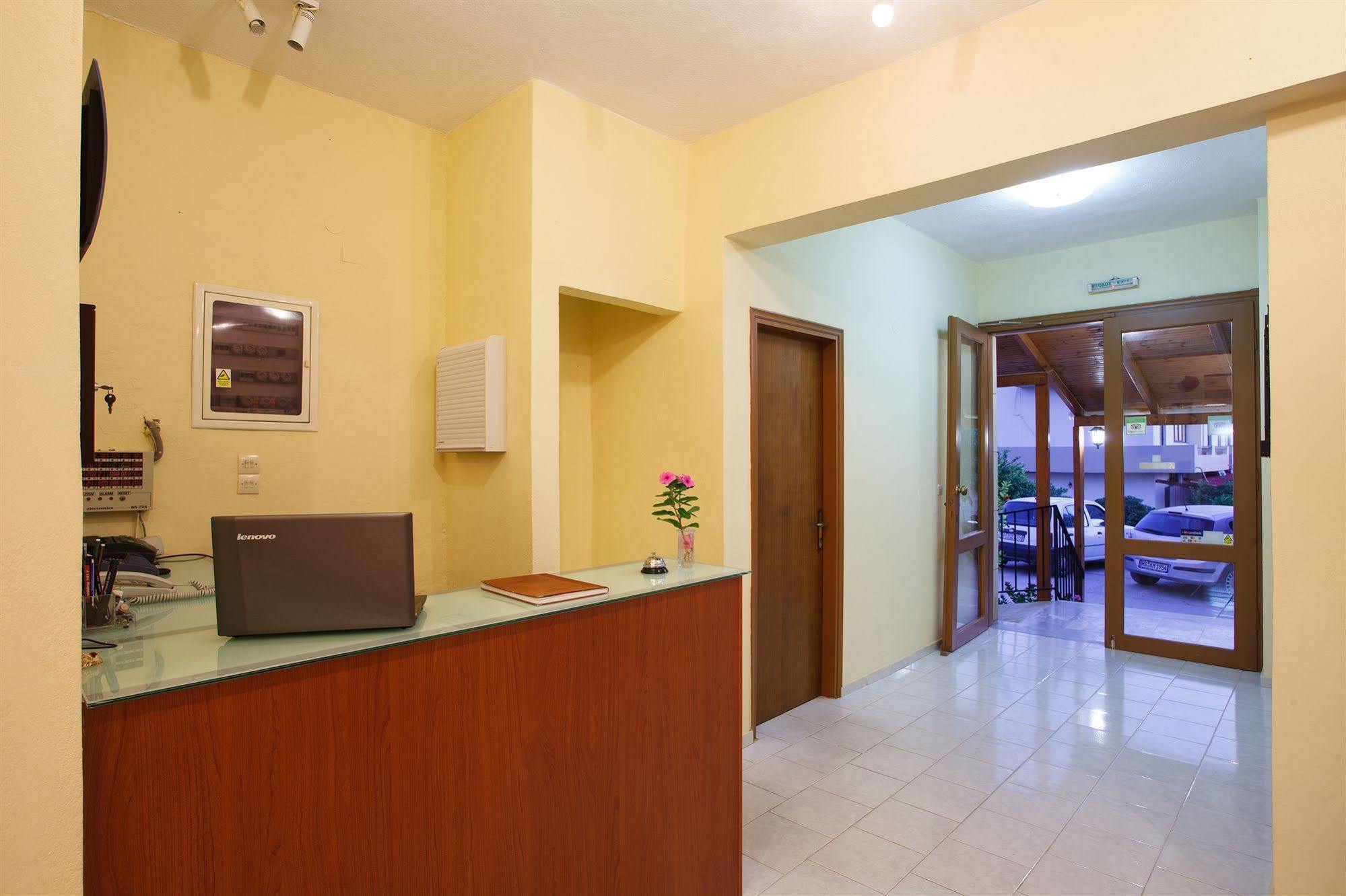 Babis Hotel سْكاليتا المظهر الخارجي الصورة
