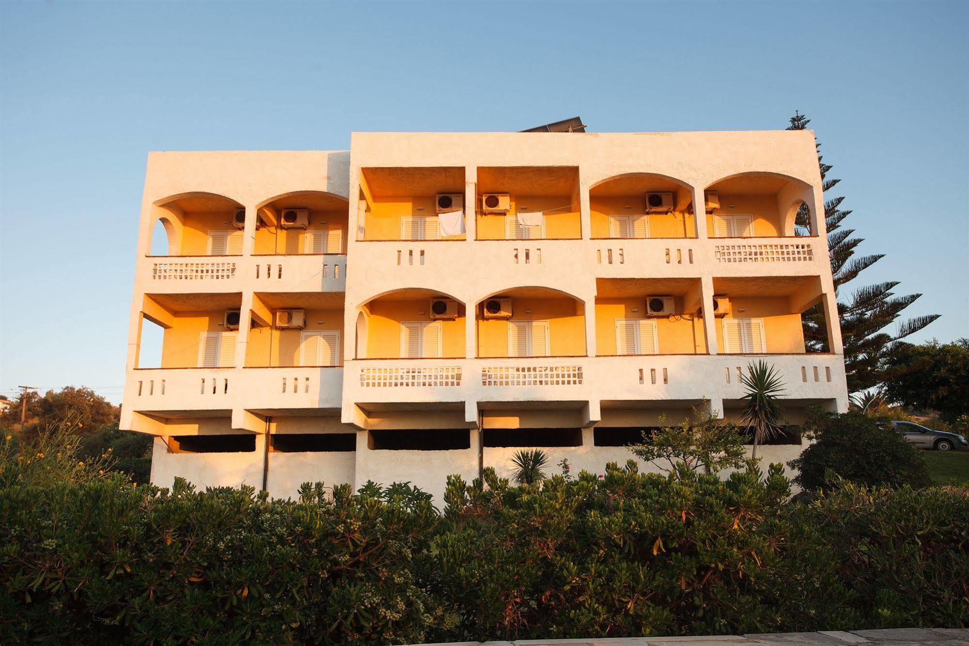 Babis Hotel سْكاليتا المظهر الخارجي الصورة